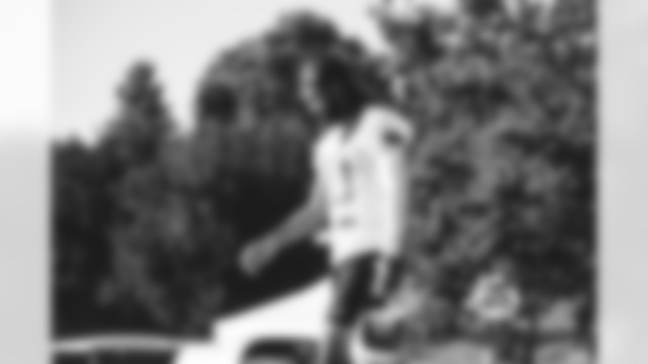 #10 Ventell Bryant