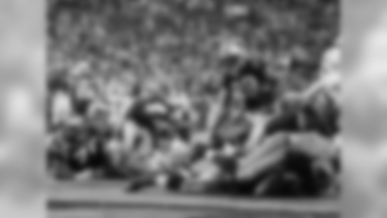 RB Jonathan Stewart
