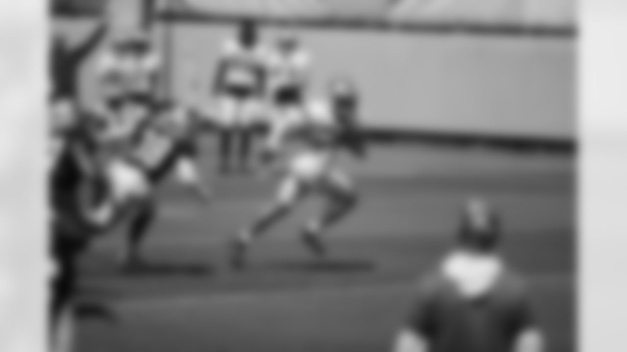 DB - 38 - Myles Hartsfield