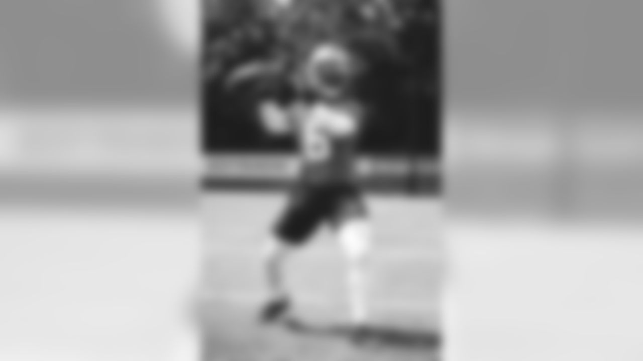 #6 P.J. Walker, QB