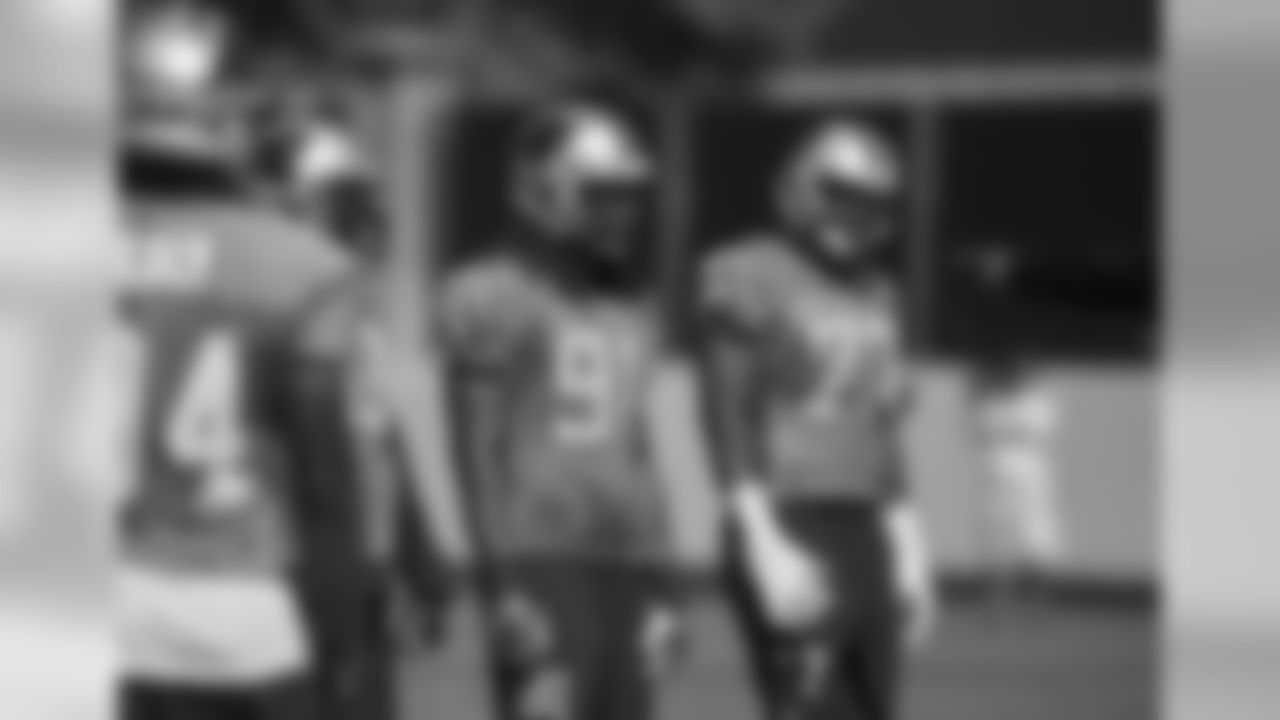 DEs Ryan Delaire and Rakim Cox