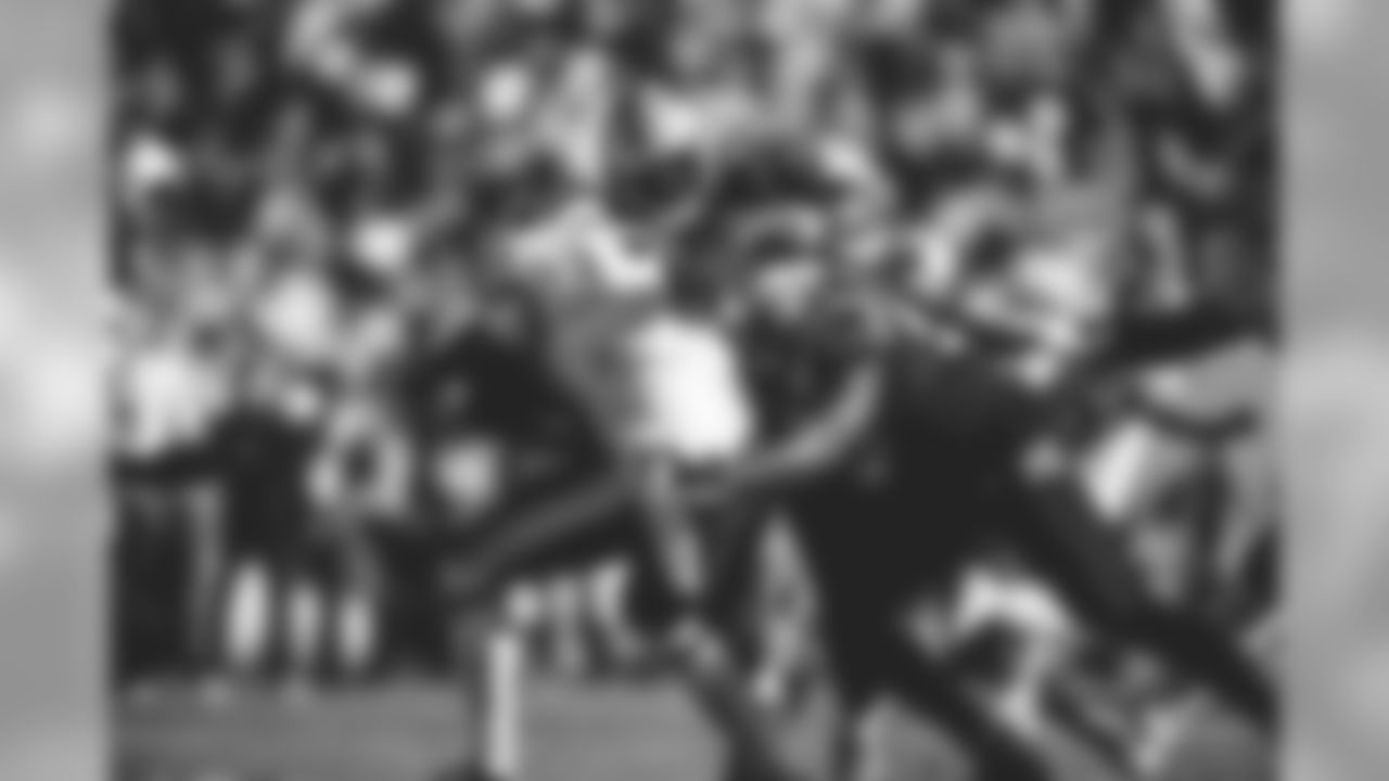 191201carvswas_1967