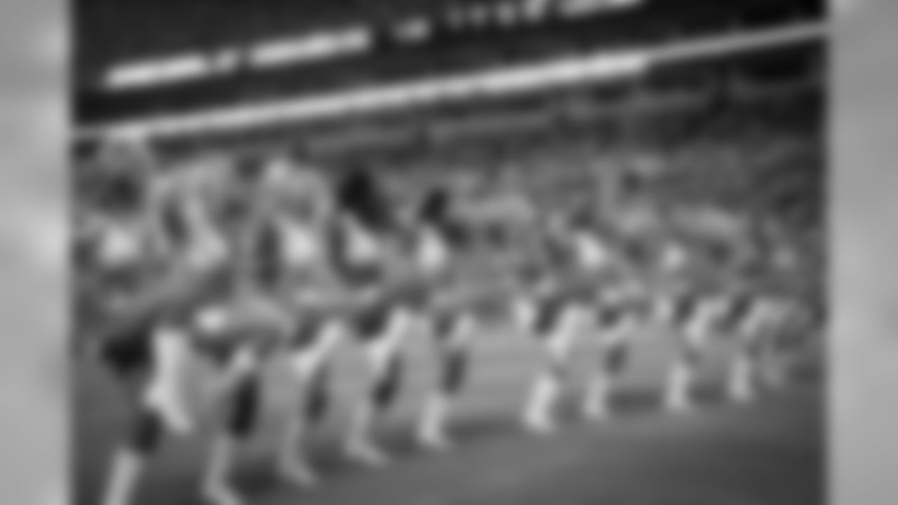 Kick Line