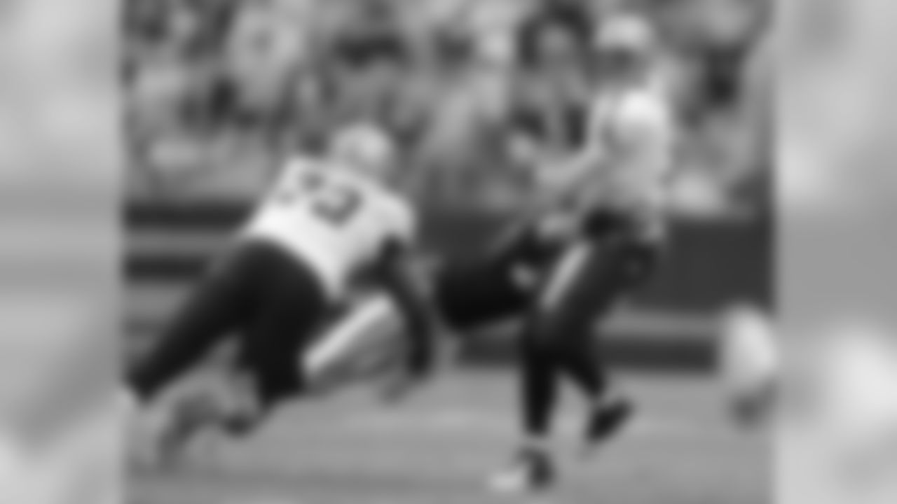 DE Greg Hardy