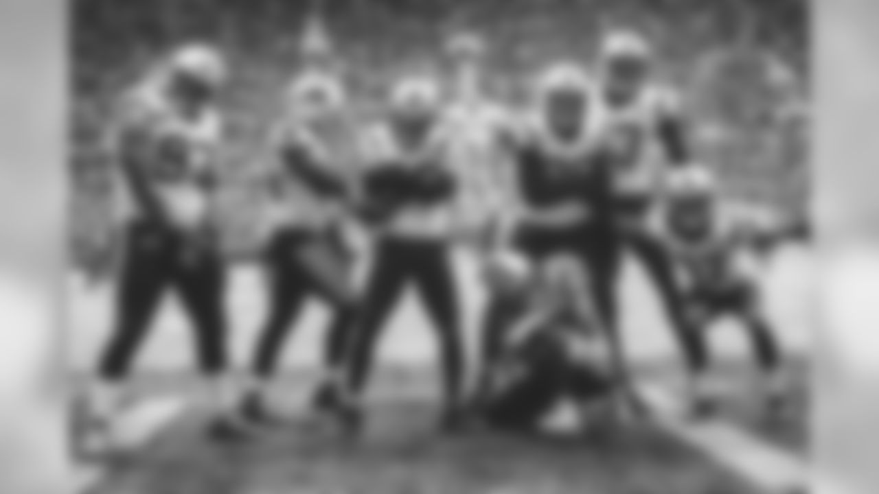 191013carattb_3706