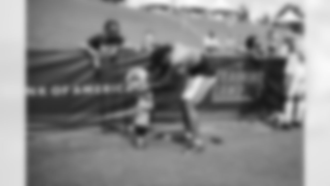 DX3_1626