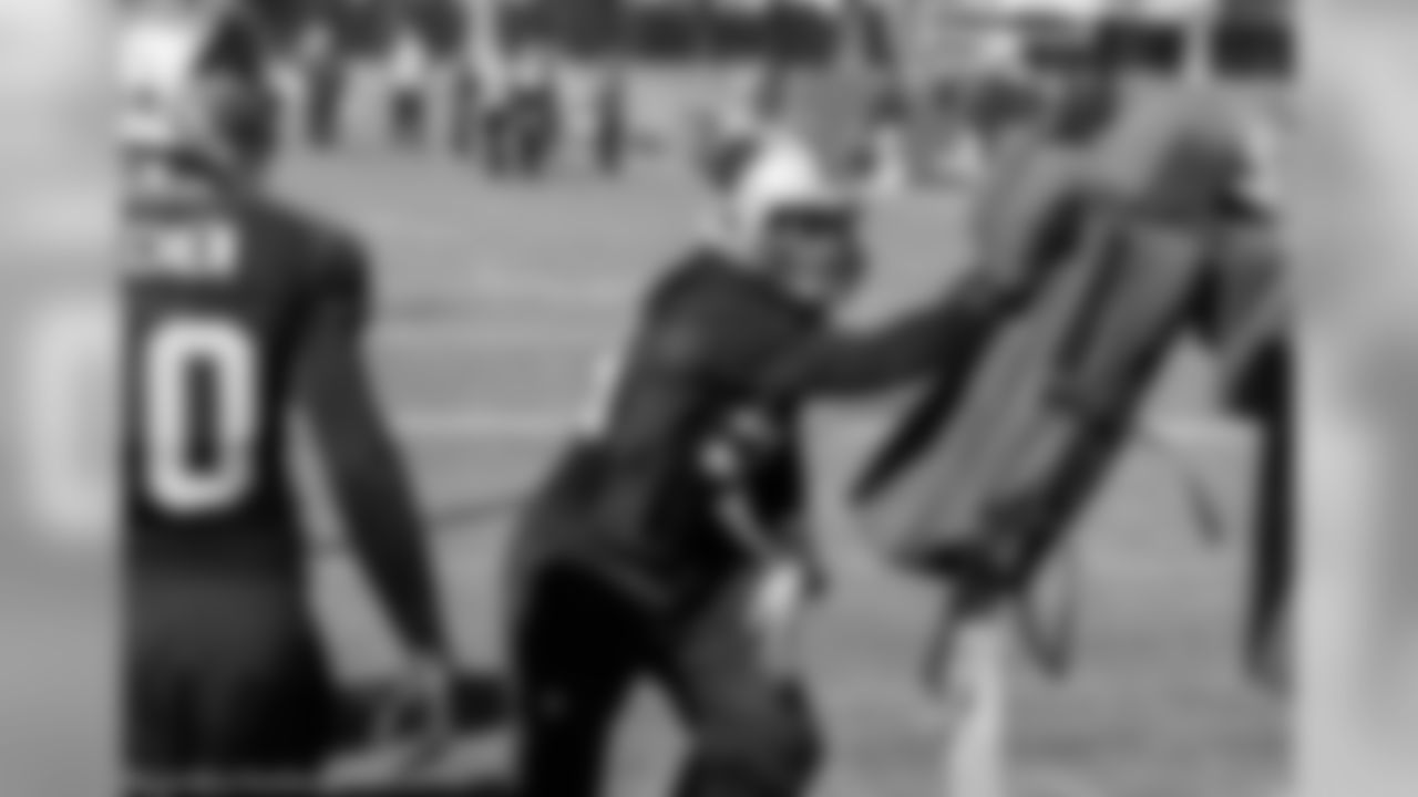 LB Luke Kuechly