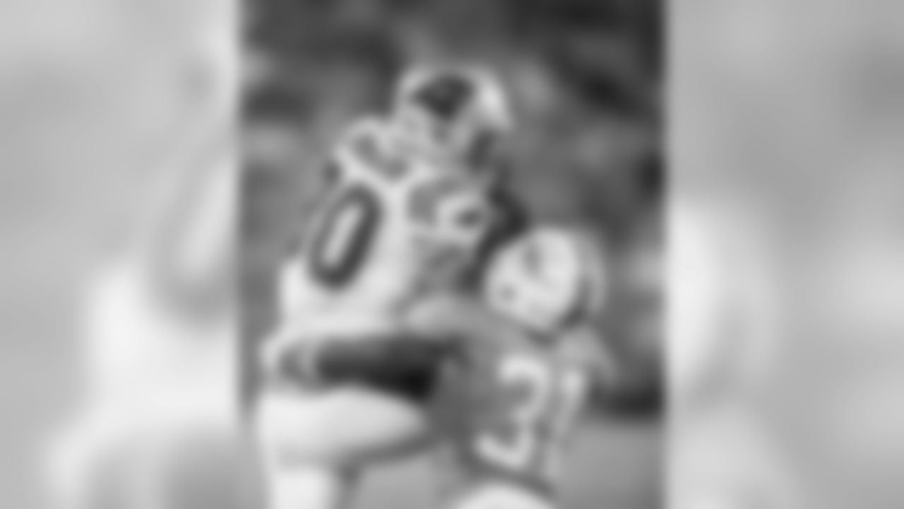 TE Scott Simonson