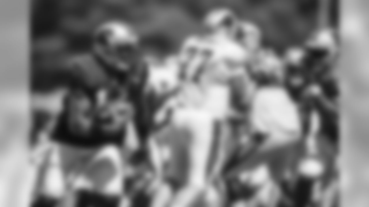 QB Joe Webb