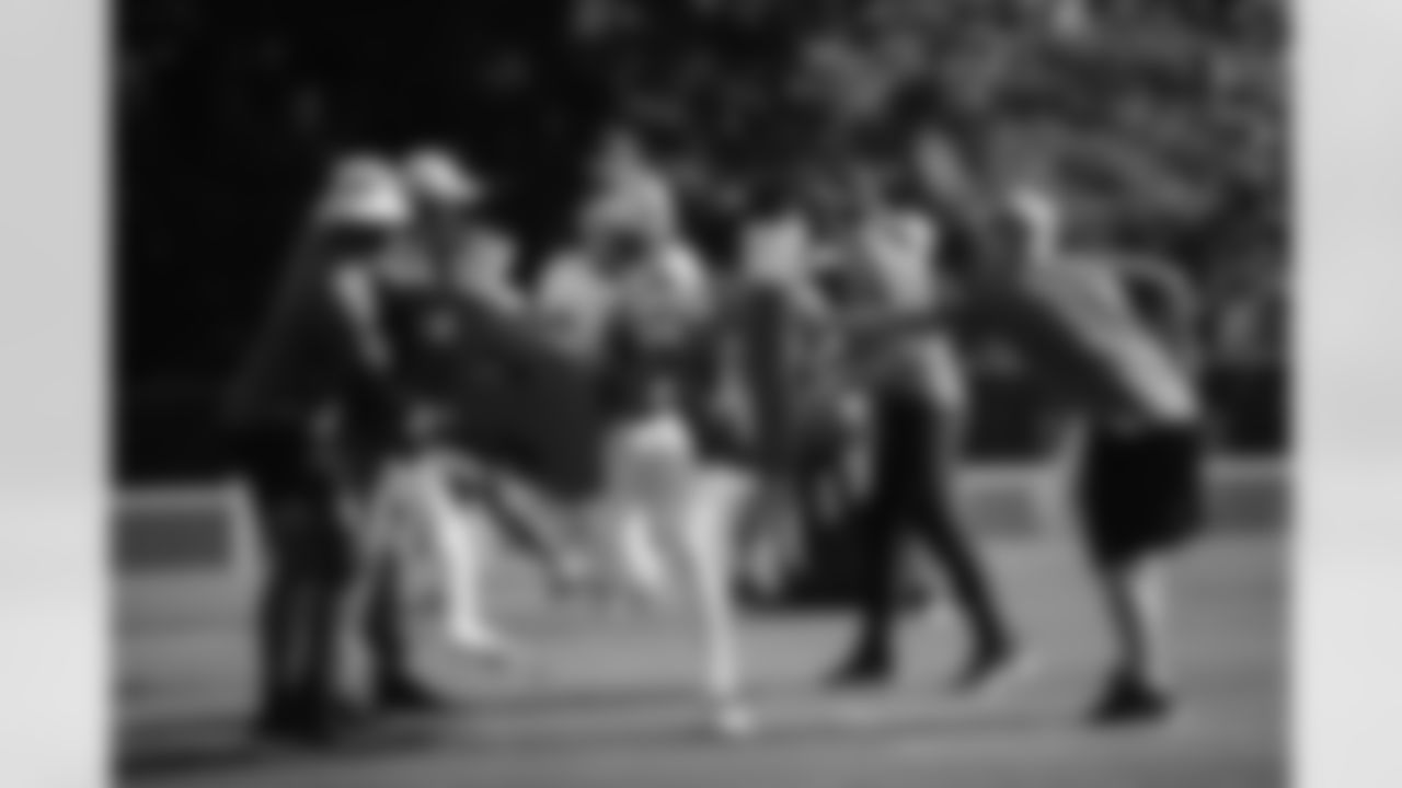 E_DX3_6355