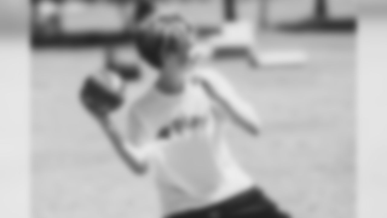 190424JonathanStewartPlay60_1007