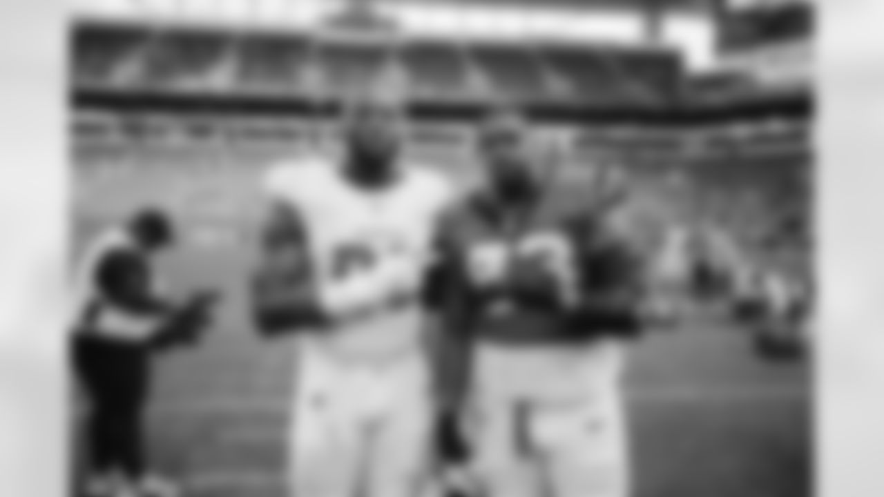 231015 Dophins In Game Edits -498