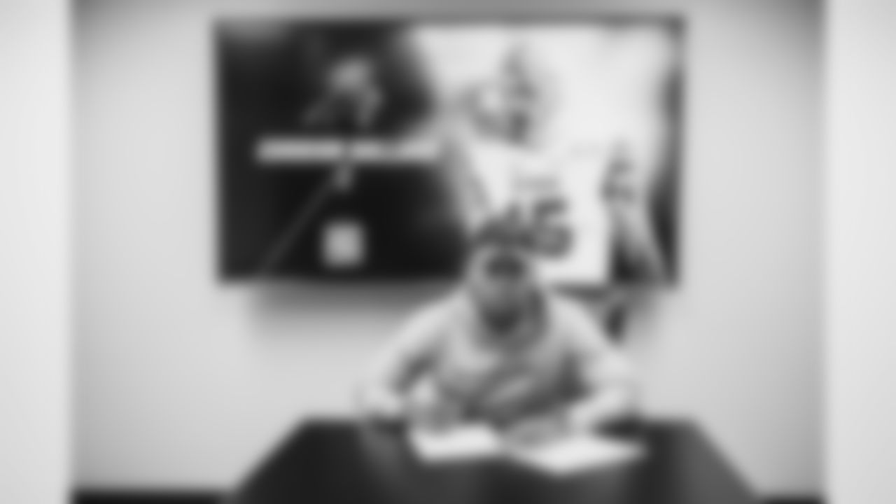 RookieSignings_20