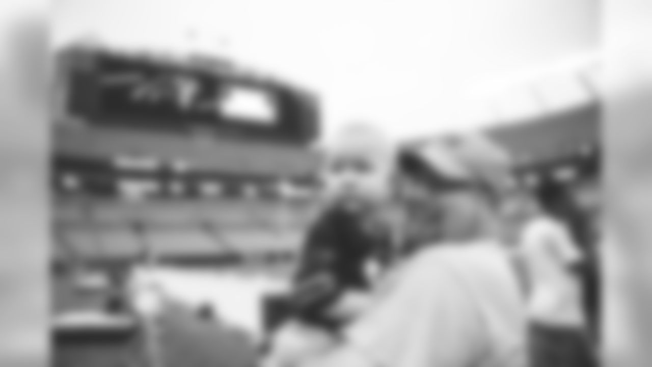 19042DraftParty_272