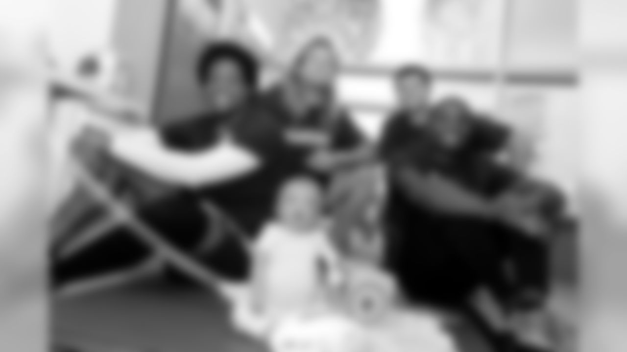 BOSTON, MA - JUNE 20: New England Patriots rookie (L to R) N'Keal Harry, Chase Winovich, Jarrett Stidham, and JoeJuan Williams visit Molly at Boston Children's Hospital June 20, 2019 in Boston, Massachusetts. (Photo by Darren McCollester/Getty Images for Boston Children's Hospital)