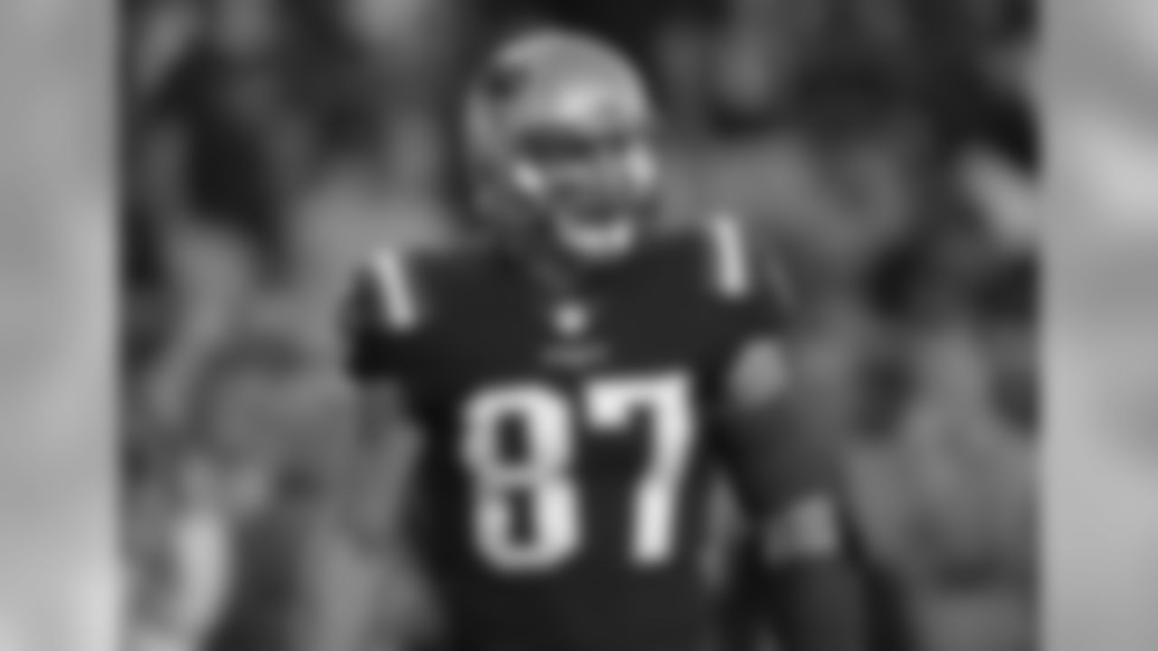 New England Patriots tight end Rob Gronkowski (87) during a NFL game against the Houston Texans at Gillette Stadium in Foxboro, Mass. on Thursday, Sept. 22, 2016. The Patriots defeated the Texans 27-0. (Kirby Lee/NFL)