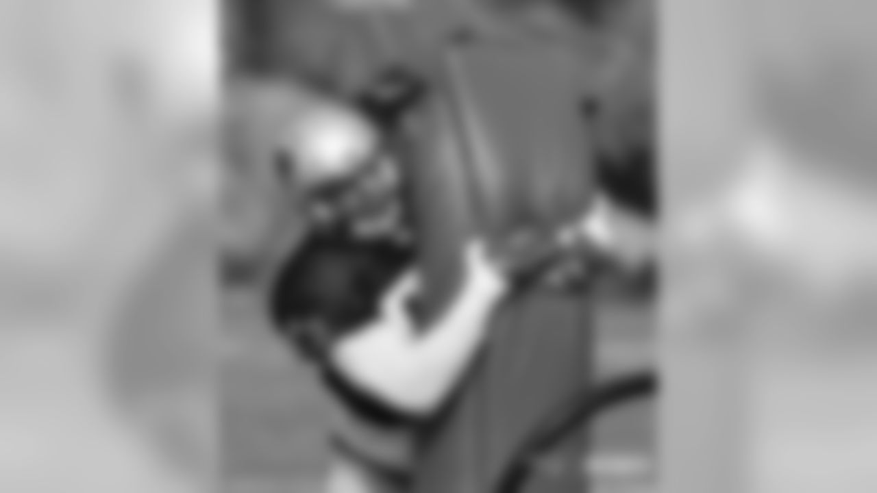 Kyle Van Noy