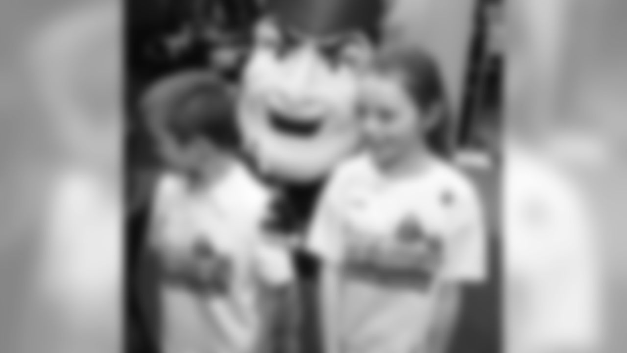 Pat Patriot at the Childrens Holiday Party at Gillette Stadium