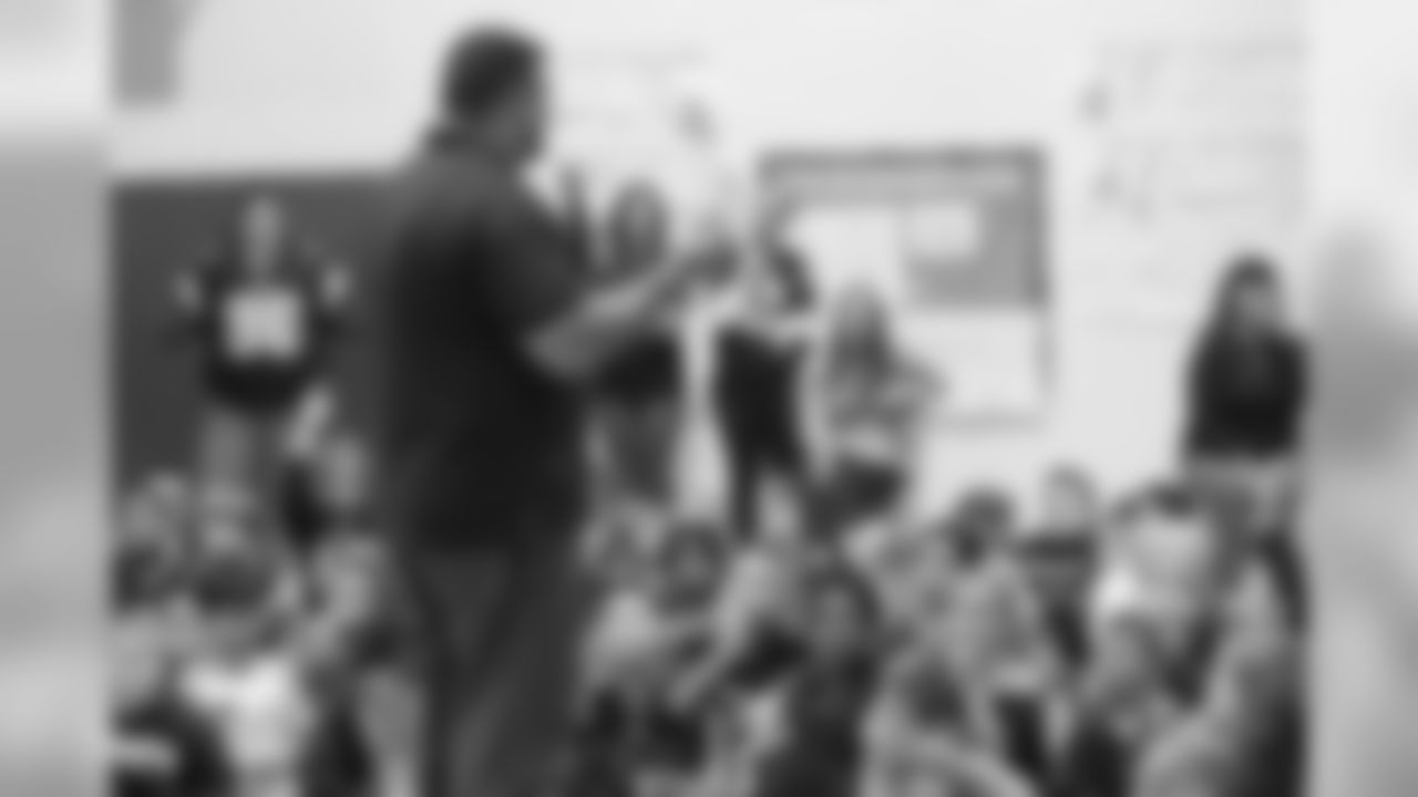 andruzziamvet102315_ea10.jpg