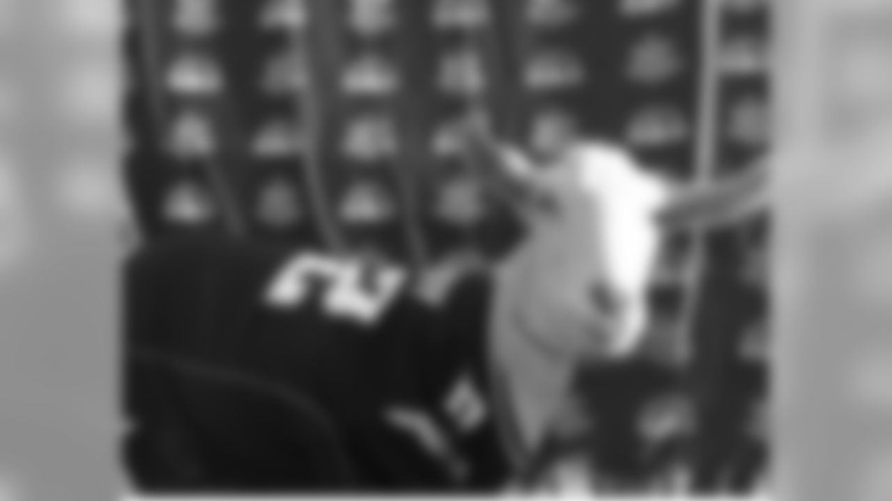 DcR5e_tV0AA5jTx