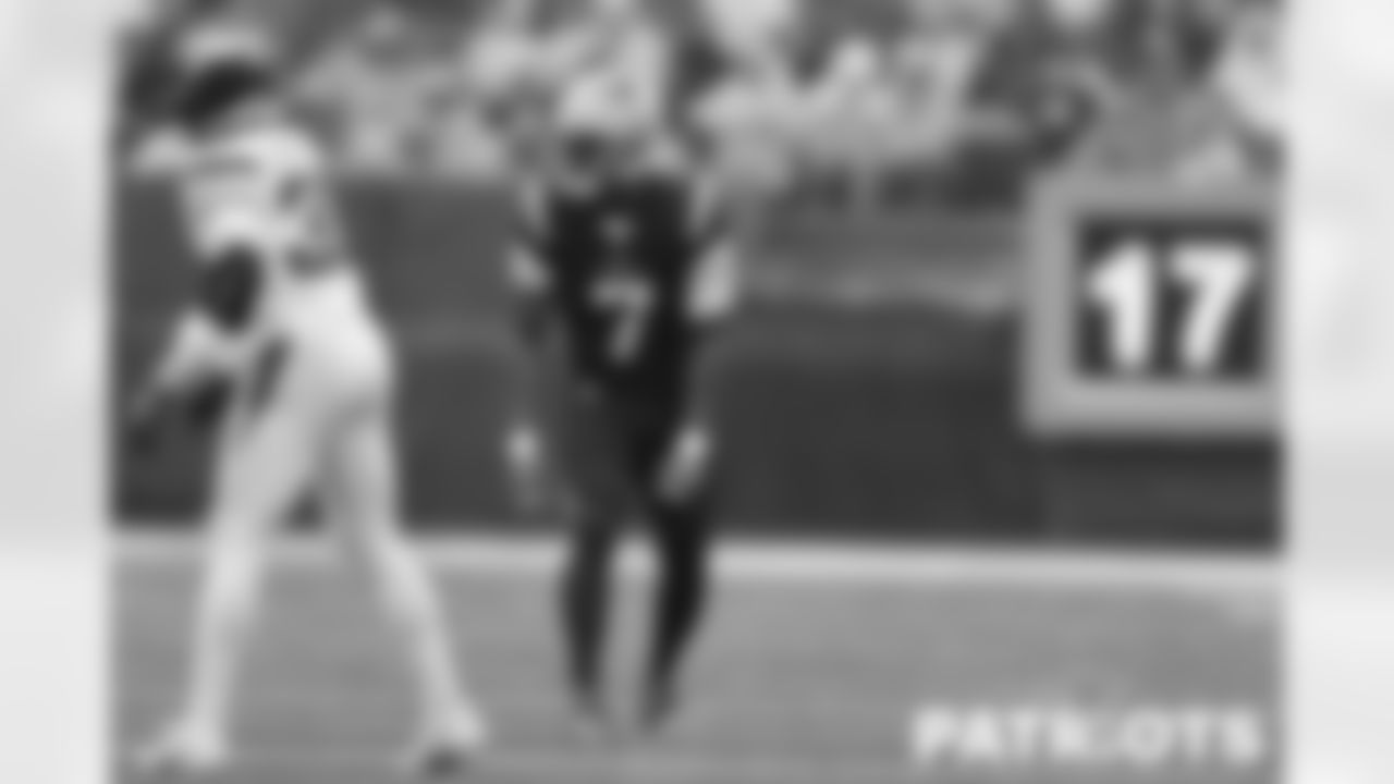 Patriots wide receiver JuJu Smith-Schuster (7).