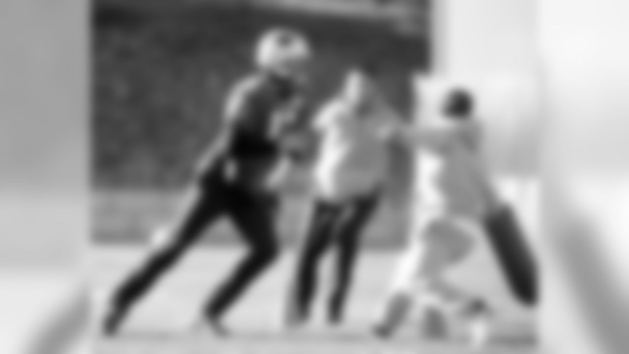 122017practice_eja06-watermarked.jpg