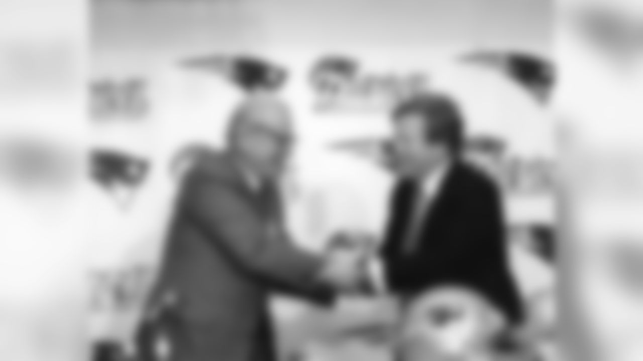 4. Robert Kraft officially buys the Patriots in February of 1994 to keep the team in New England – The Patriots were gone. St. Louis bound. Robert Kraft upped his ante and kept his hometown team home when he paid a then-record $172 million to buy the Patriots. The team sold almost 6,000 season tickets the day after the sale was final – a single day record. Six Super Bowl wins later, we are all grateful.
