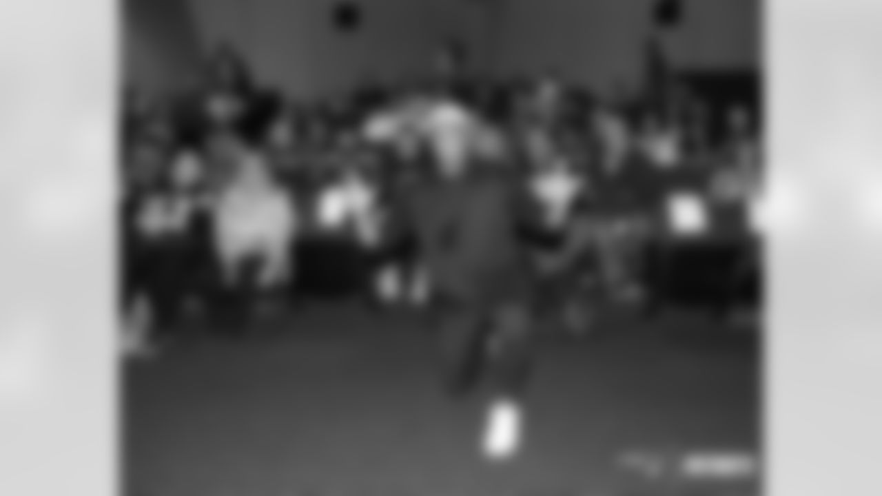 102121-Seymour-SpeakerSeries_Adler45-watermarked