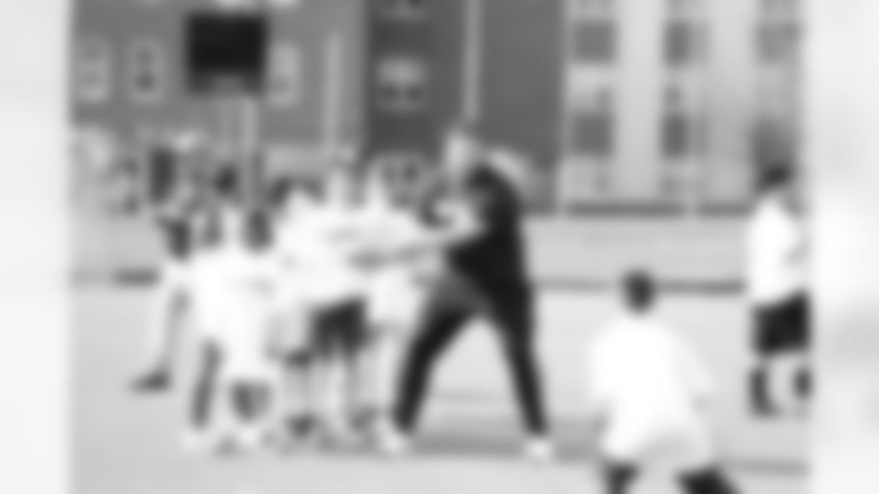 041223_FootballForYouNewport (10)