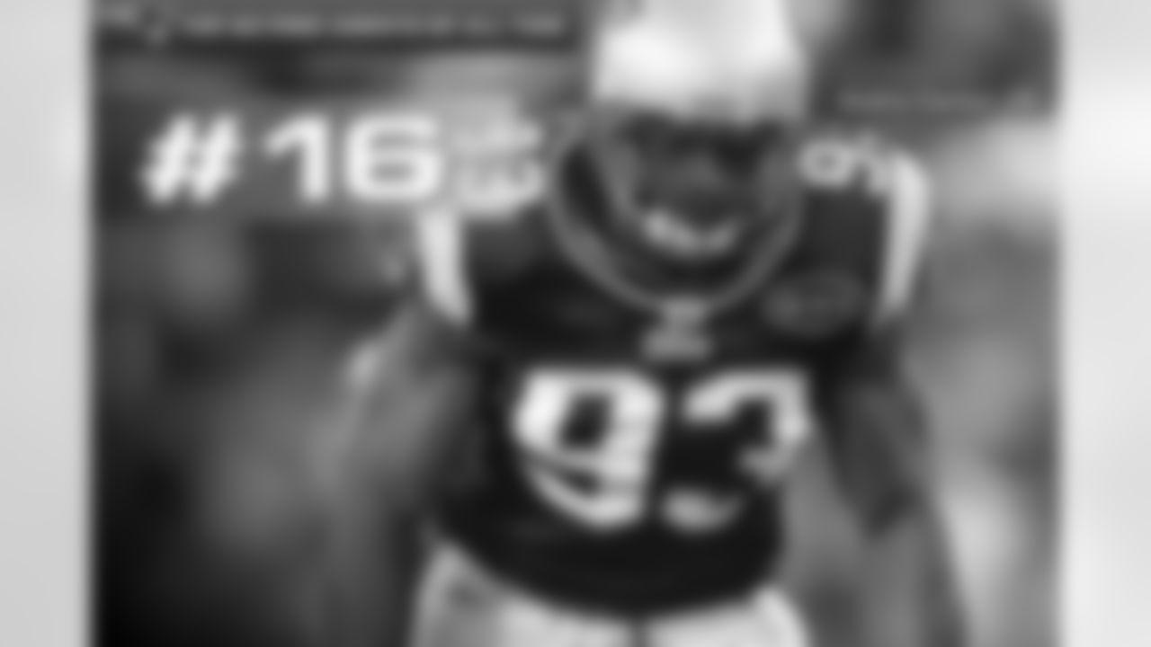 Signed after the lockout ended in 2011, Carter turned in one of the best seasons of his productive career en route to a Pro Bowl berth.