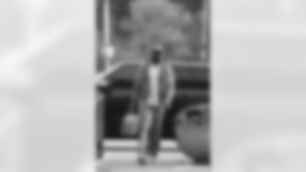 AVE01732-watermarked
