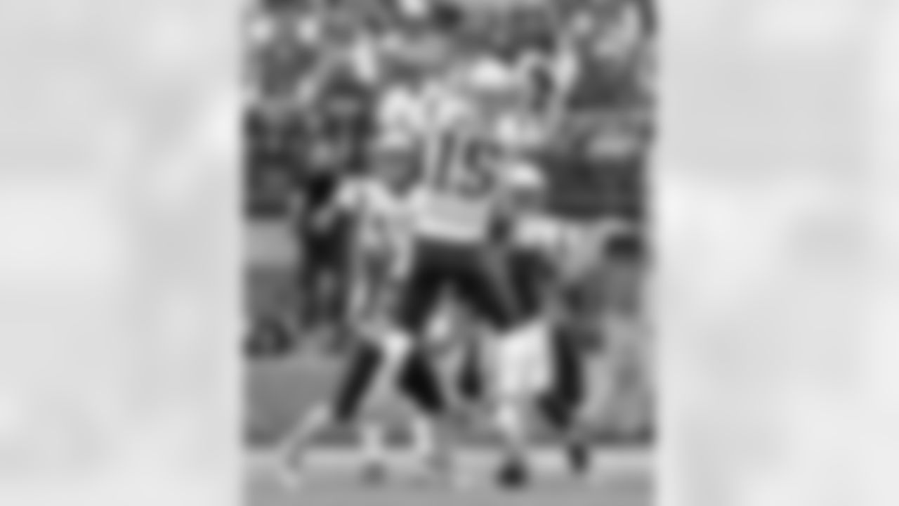 20171015_nordstromsbest_jets_watermarked14.jpg