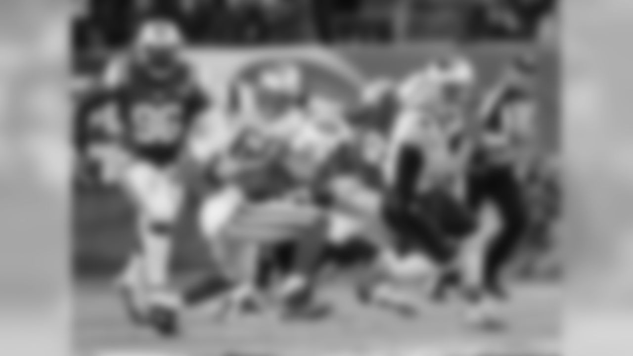 20161127_jets_silverman0250.jpg