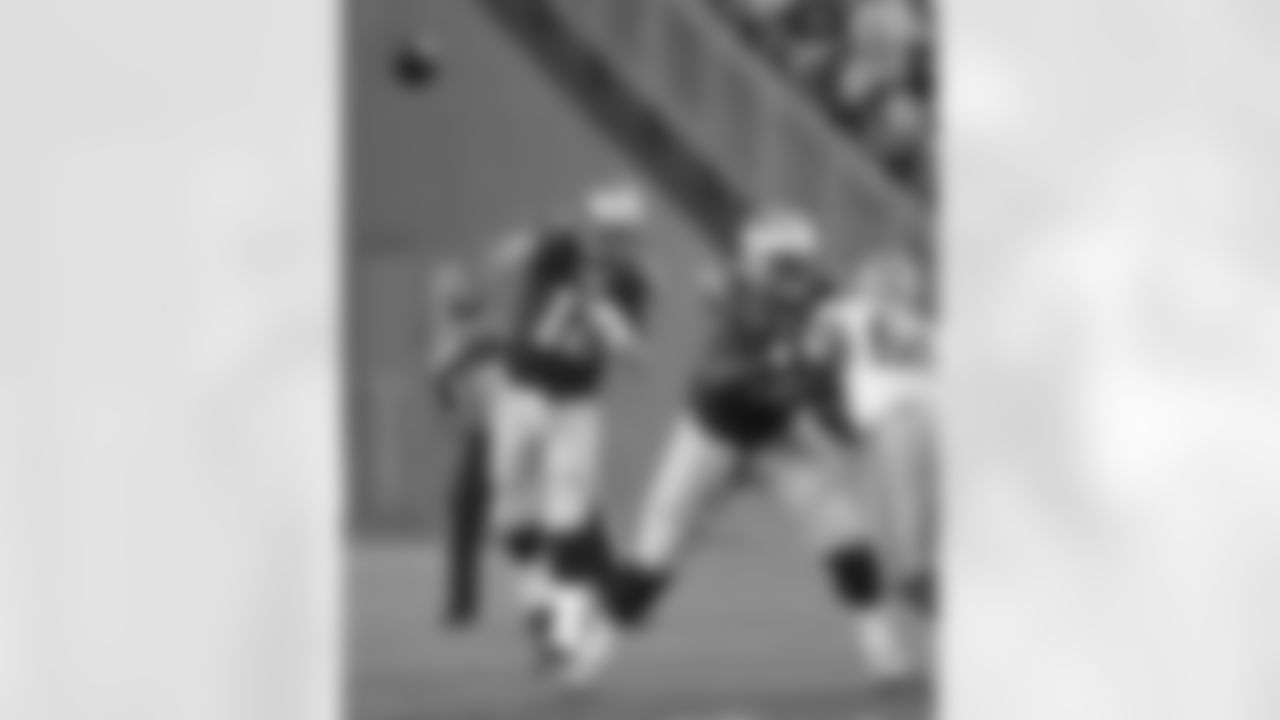 Quarterback Tom Brady fires a pass during the Patriots preseason game against the Green Bay Packers at Gillette Stadium on Thursday, August 13, 2015.