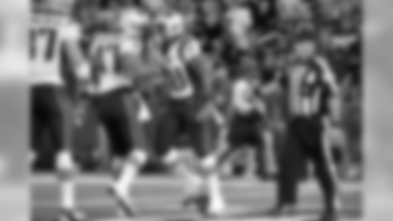 Second-year running back Brandon Bolden will battle veteran LeGarrette Blount during Training Camp as each player attempts to solidify their position on the Patriots roster.