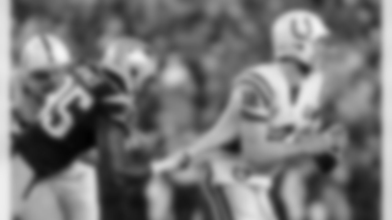 Chandler Jones pressures Colts QB Andrew Luck