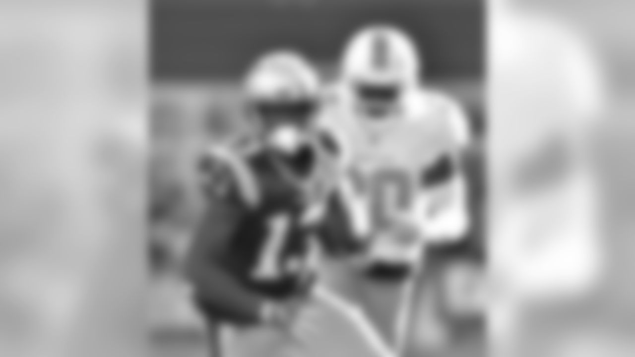 20171126_dolphins_nordstrom493.jpg