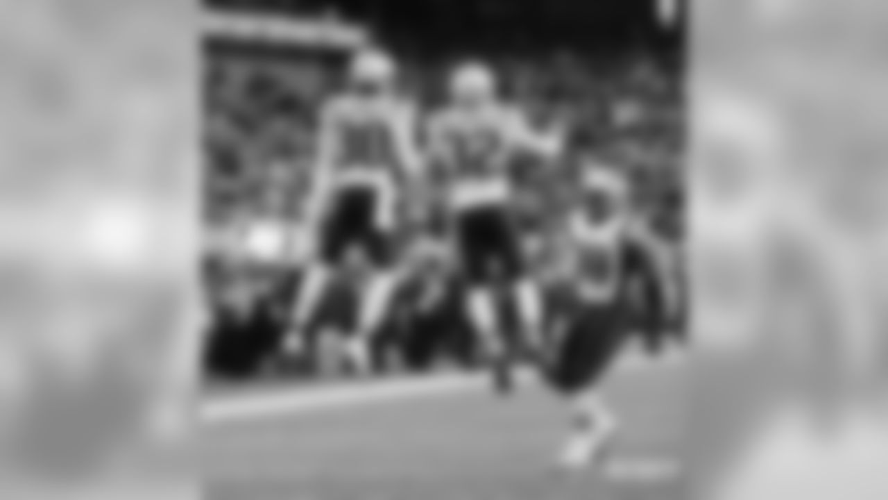 Jason McCourty and Devin McCourty