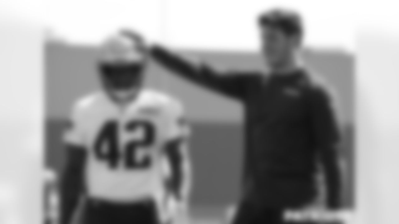 J.J. Taylor and Vinnie Sunseri