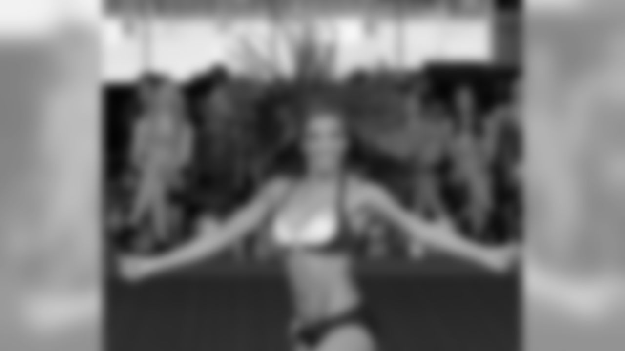2012 Patriots Cheerleaders Final Auditions