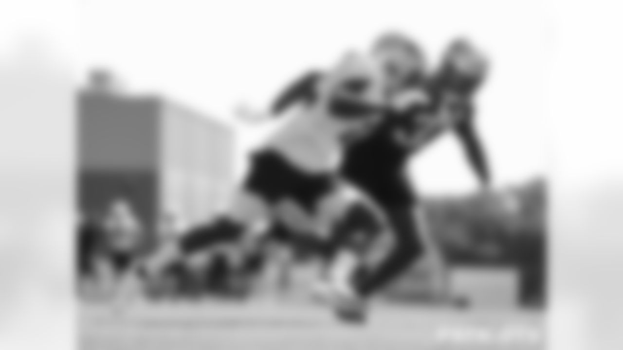 Nelson Agholor and Joejuan Williams