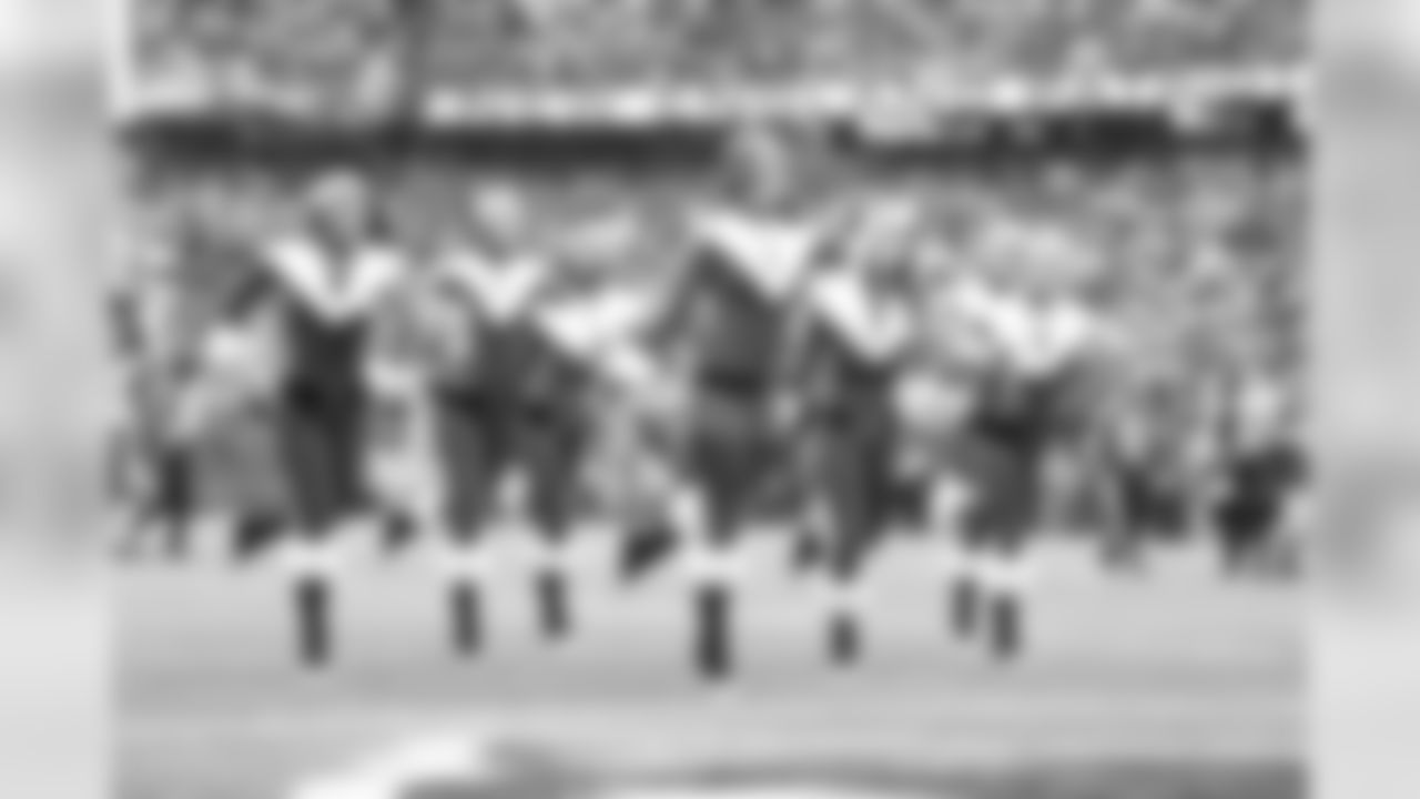 nyj122416cl_ds160-watermarked.jpg