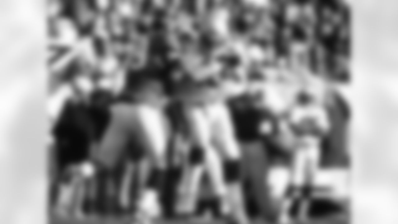 Jan. 3, 1999. The upstart Jaguars took advantage of an injured Drew Bledsoe and posted their first-ever win against the Patriots with a 25-10 victory at Altell Stadium. Fred Taylor ran 33 times for 162 yards, and kicker Mike Hollis nailed four field goals. It was the only time the Jags have beaten the Patriots in their 11-game series.