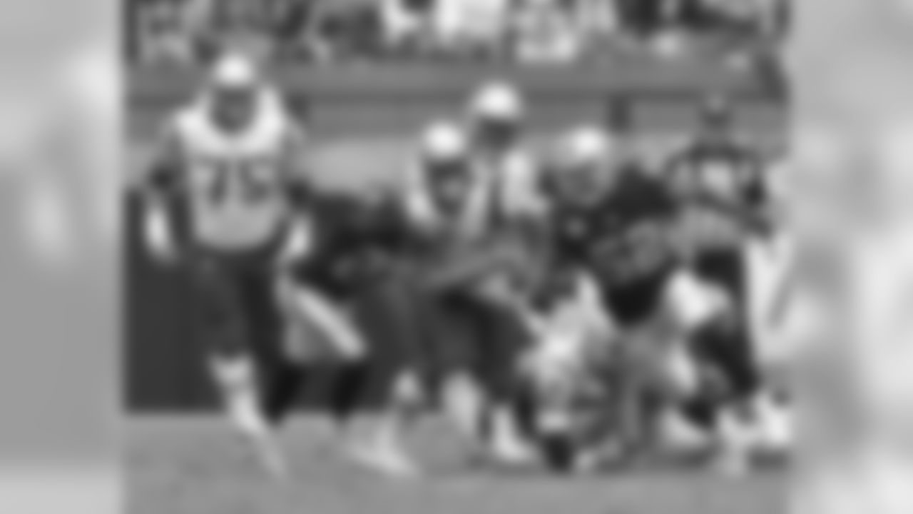 20171119_raiders_nordstrom406.jpg
