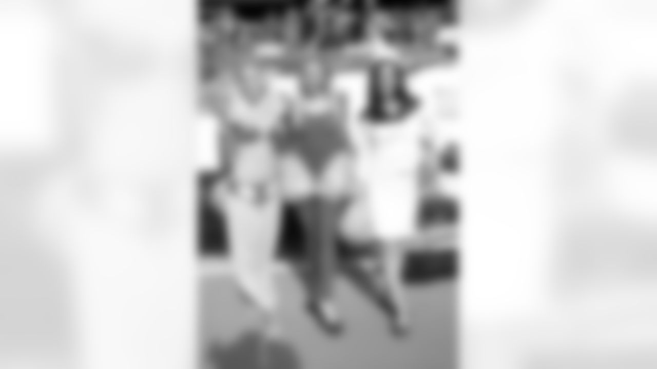 dd131618-watermarked.jpg