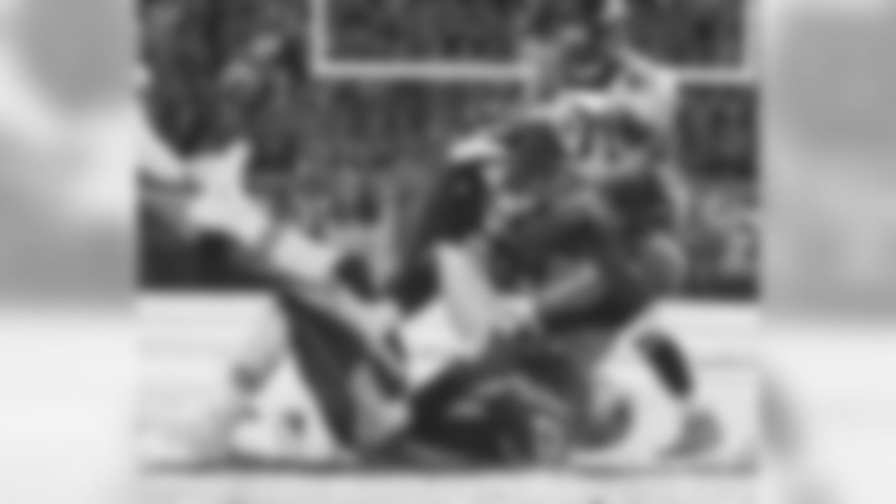 Chandler Jones vs. Denver Broncos