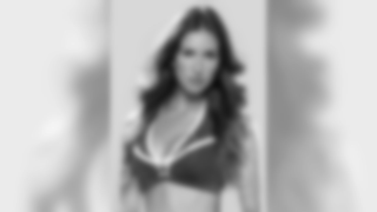 Patriots Cheerleader - Kathryn