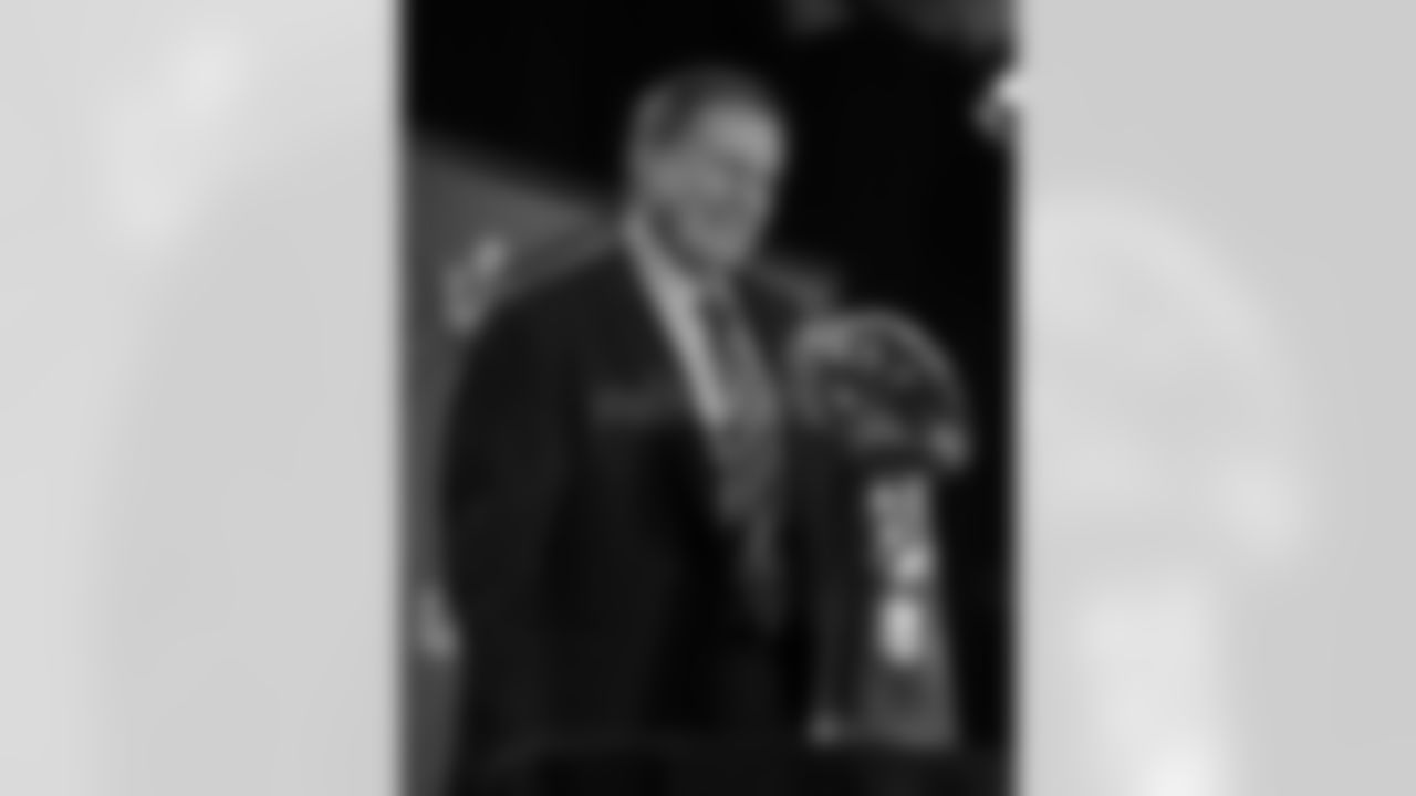 20170205_falcons_silverman0592.jpg