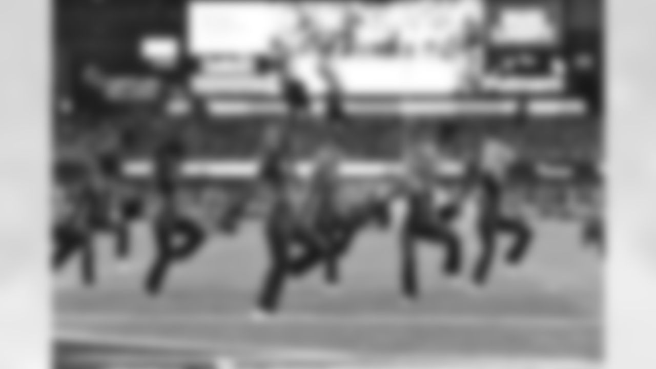 ht092216cl_kn577-watermarked.jpg