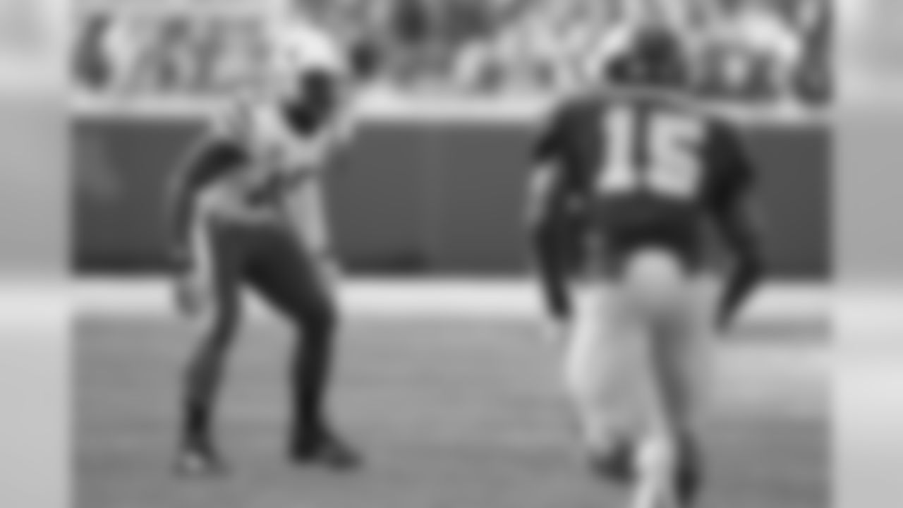 Patriots selected Nebraska CB Alfonzo Dennard in the seventh round (224th overall).